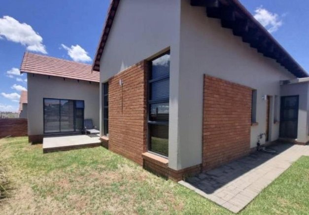 3 Bedroom Property for Sale in Wild Olive Estate Free State